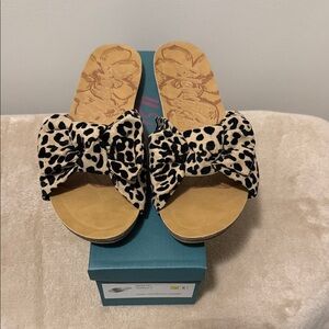 Blowfish Malibu Leopard Print Bow Sandals